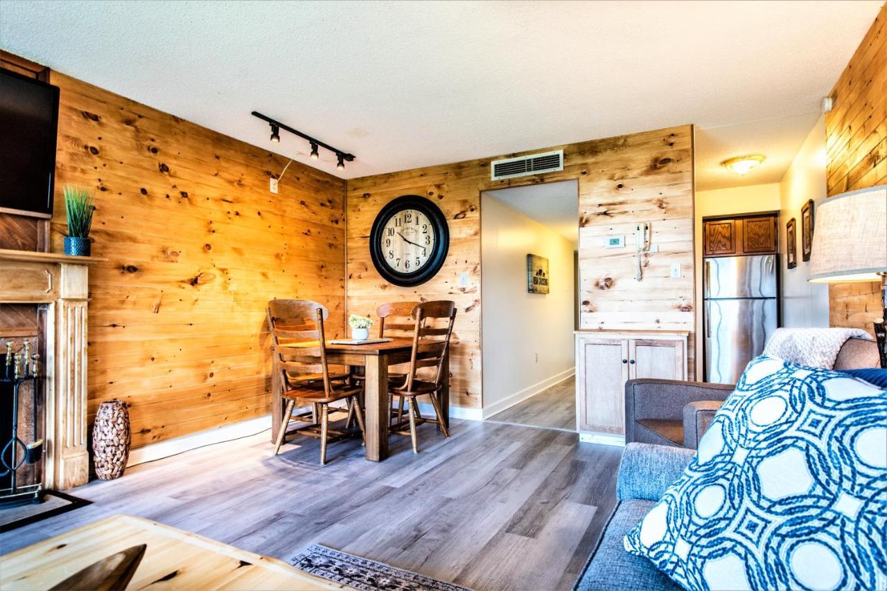 Mountain Villa Magnificent Views - 2 Pools, Fireplace & Hot Tub Gatlinburg Exterior photo